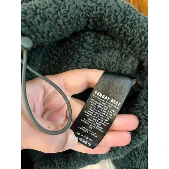 Sunday Best Aritzia Women’s Zip Up Fleece Jacket Cropped Bomber Size S Teddy - Picture 6 of 6